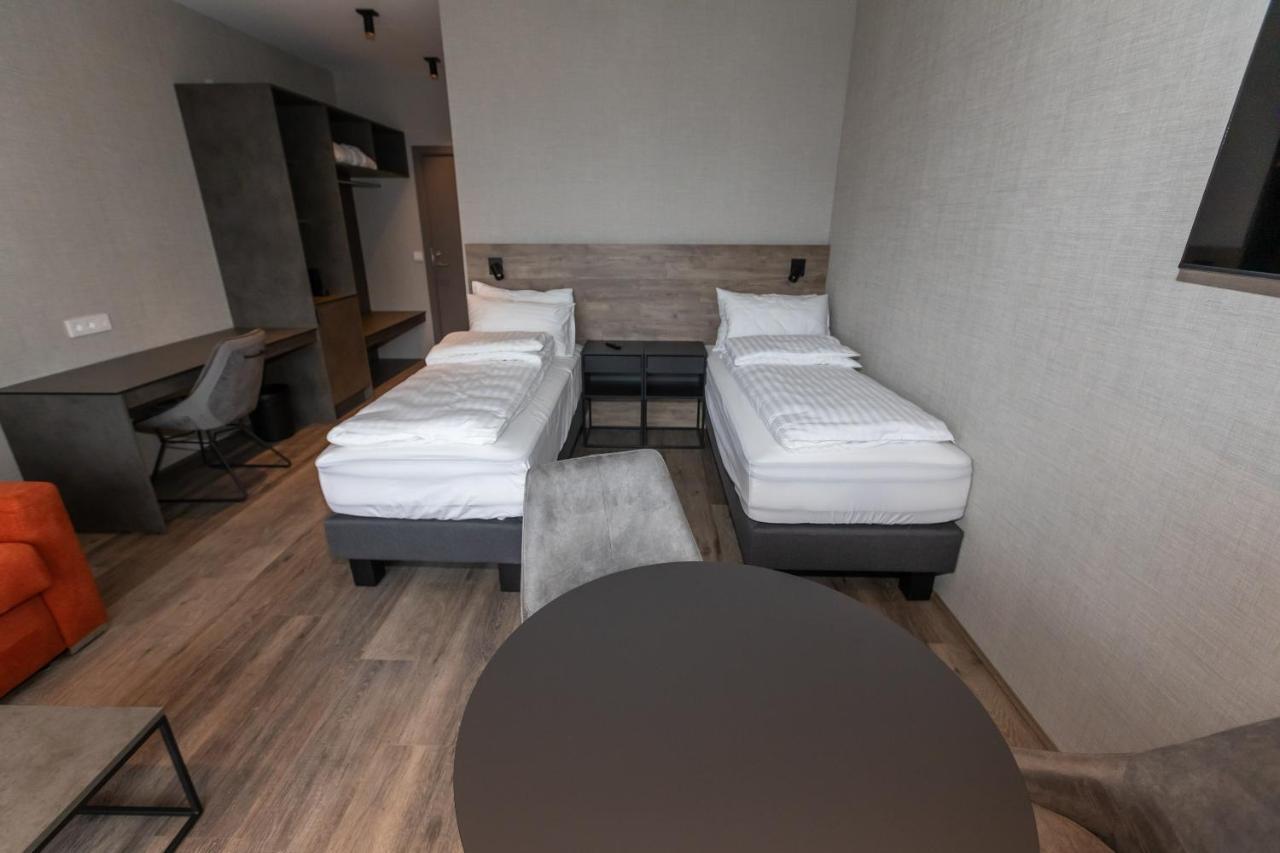 Hotel Halond Акурейри Экстерьер фото